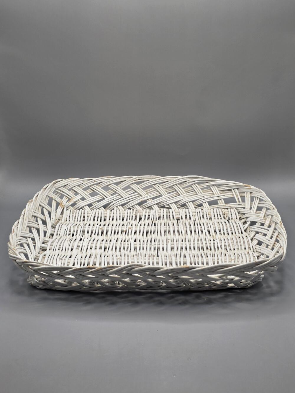 Vintage White Wicker Serving Tray 12" Shallow Basket Shabby Chic Cottage Decor
